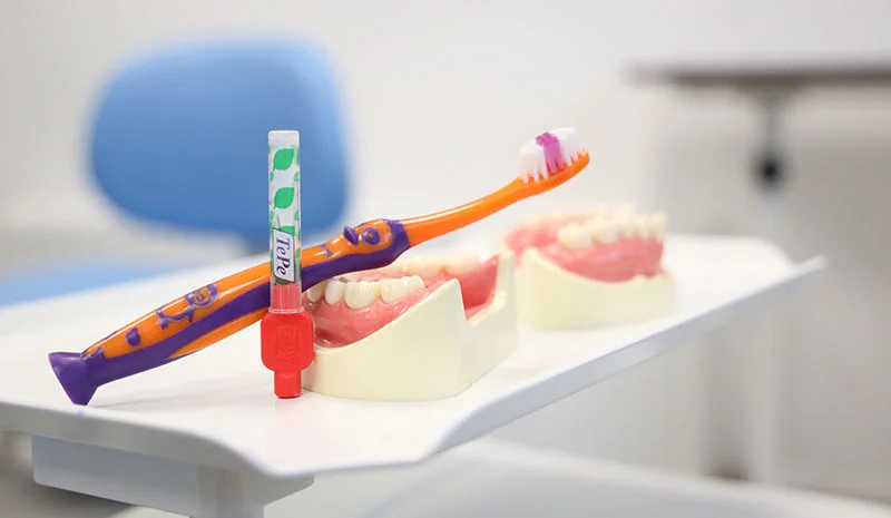 dental-hygienist